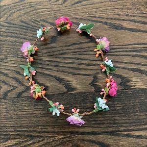FLOWER CROWN